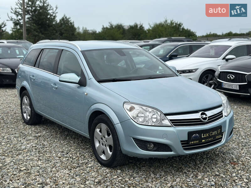 Opel Astra 2009