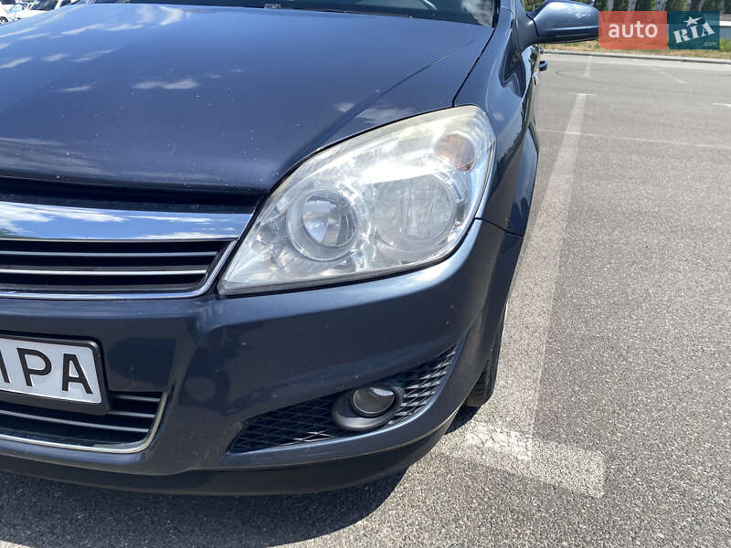 Універсал Opel Astra 2007 в Харкові