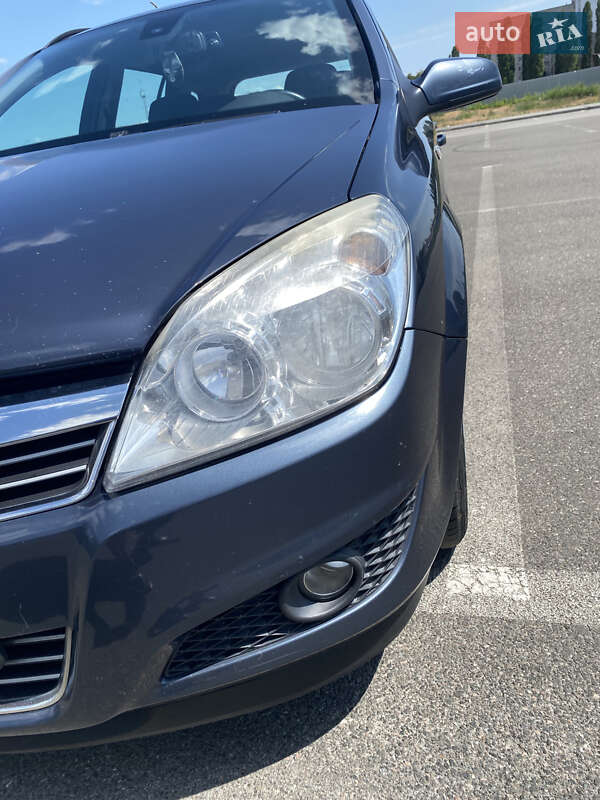 Універсал Opel Astra 2007 в Харкові