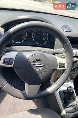 Универсал Opel Astra 2007 в Харькове