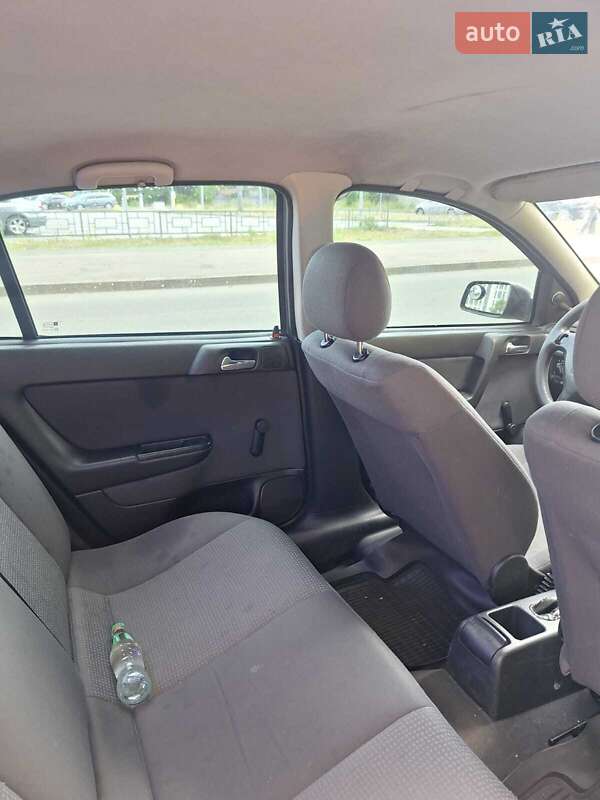 Седан Opel Astra 2008 в Києві