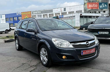 Универсал Opel Astra 2009 в Виннице