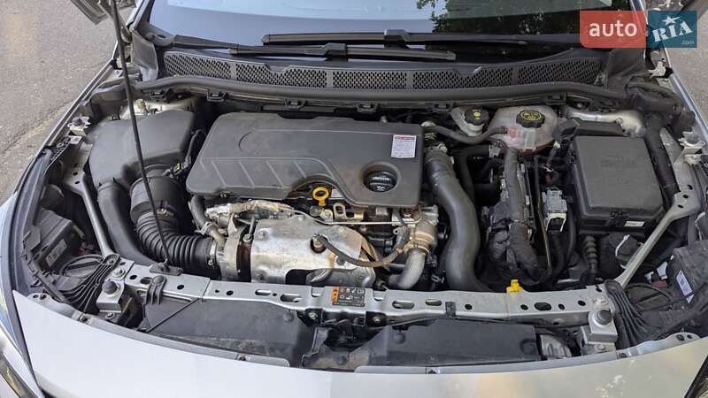 Универсал Opel Astra 2017 в Николаеве