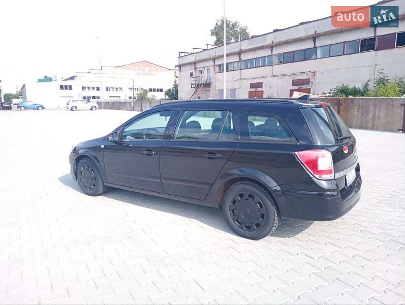 Универсал Opel Astra 2008 в Тернополе