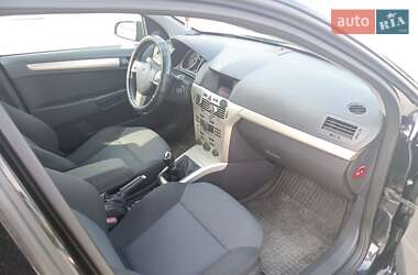Универсал Opel Astra 2008 в 