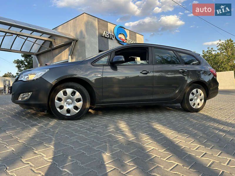 Універсал Opel Astra 2012 в Миколаєві фото 12 Універсал Opel Astra 2012 в Миколаєві