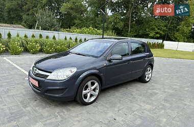 Хетчбек Opel Astra 2008 в Луцьку