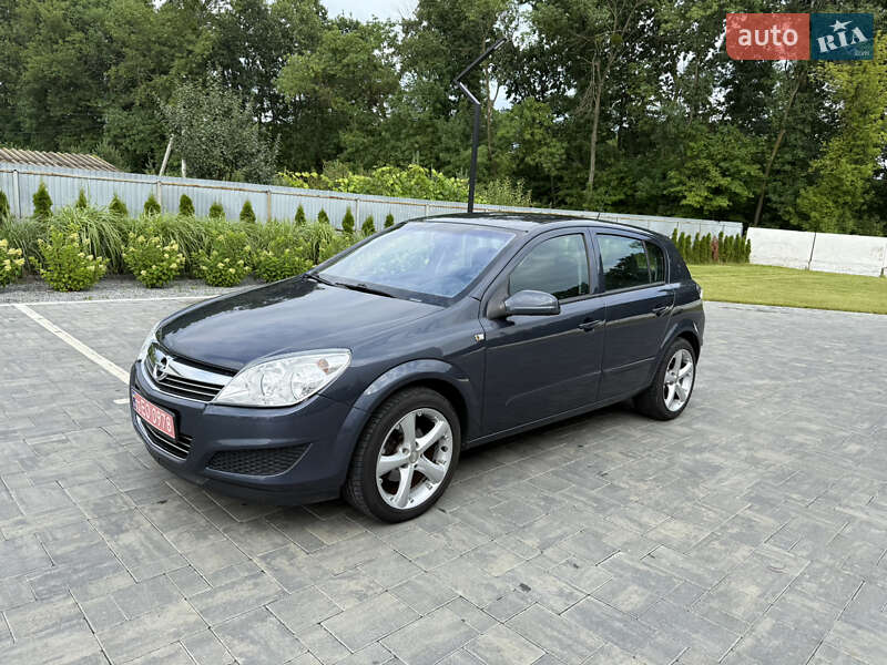 Opel Astra 2008