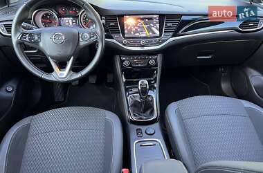 Универсал Opel Astra 2018 в 