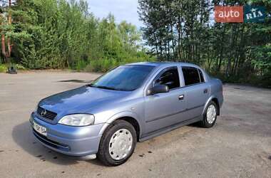 Седан Opel Astra 2007 в Обухове