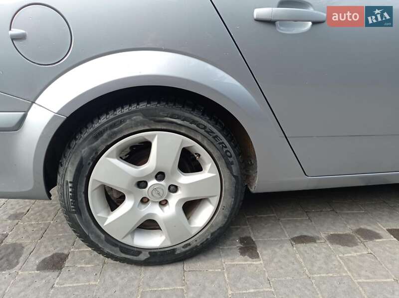 Универсал Opel Astra 2005 в Тлумаче фото 4 Универсал Opel Astra 2005 в Тлумаче