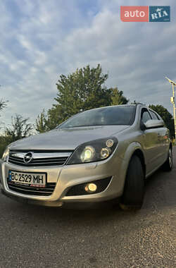 Универсал Opel Astra 2008 в 