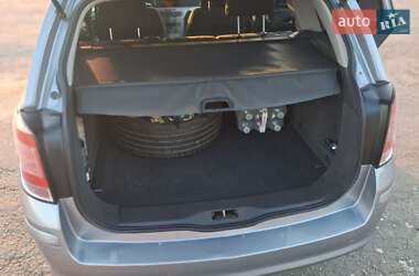 Универсал Opel Astra 2009 в 