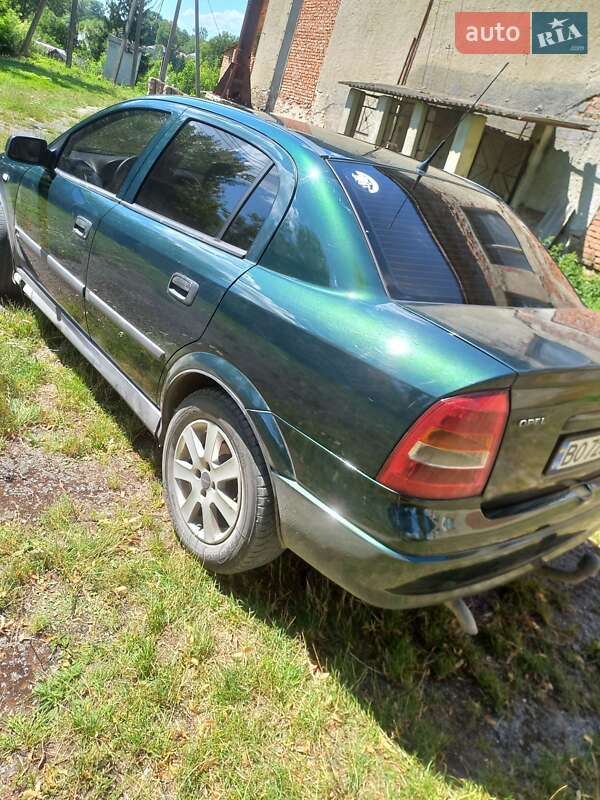 Седан Opel Astra 1999 в Тернополі