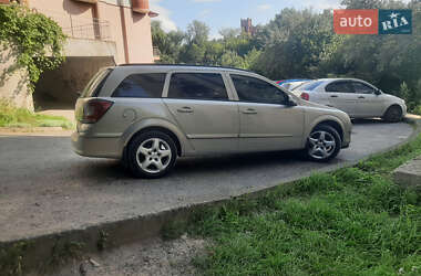 Універсал Opel Astra 2007 в Тернополі