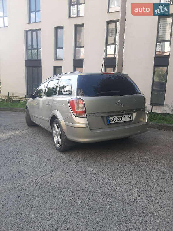 Универсал Opel Astra 2007 в Тернополе