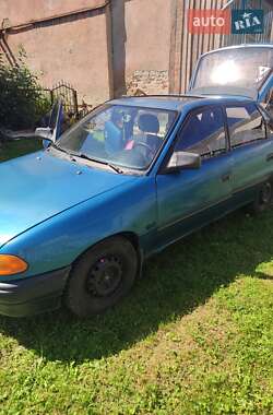 Универсал Opel Astra 1992 в Долине