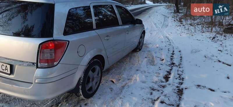 Универсал Opel Astra 2007 в Киеве фото 10 Универсал Opel Astra 2007 в Киеве