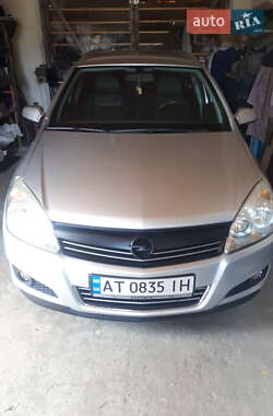 Універсал Opel Astra 2007 в Калуші