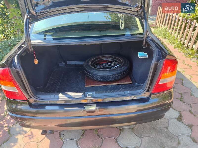 Седан Opel Astra 2008 в Хмельницькому фото 4 Седан Opel Astra 2008 в Хмельницькому