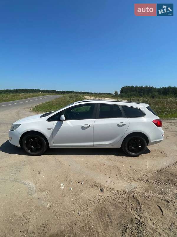 Универсал Opel Astra 2011 в Подрясном фото 6 Универсал Opel Astra 2011 в Подрясном