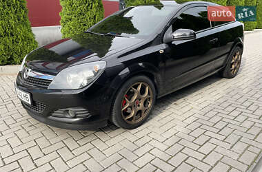 Хэтчбек Opel Astra 2008 в Городке
