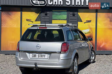 Универсал Opel Astra 2006 в 