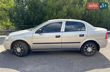 Седан Opel Astra 2008 в Александрие