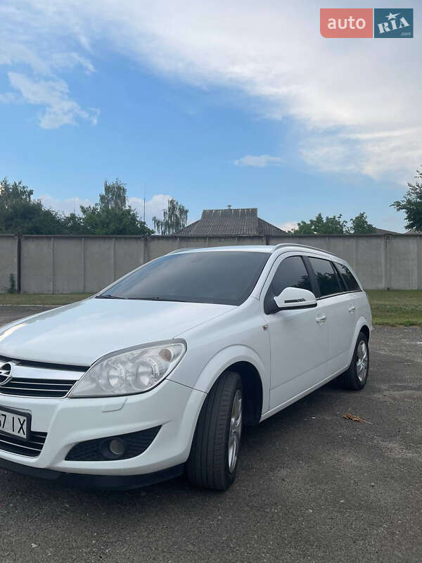 Opel Astra 2009