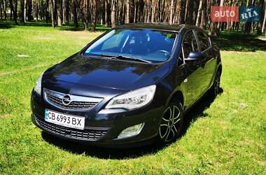 Хетчбек Opel Astra 2011 в Чернігові