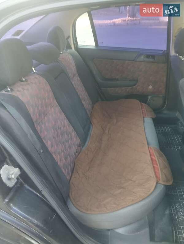 Седан Opel Astra 2006 в Білгороді-Дністровському фото 8 Седан Opel Astra 2006 в Білгороді-Дністровському