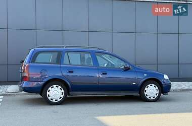 Универсал Opel Astra 2004 в 