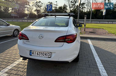Седан Opel Astra 2019 в 