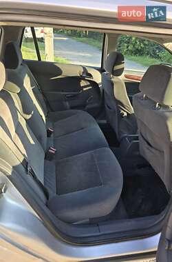 Универсал Opel Astra 2005 в 