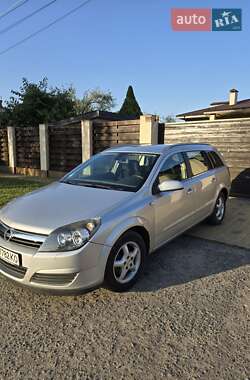 Универсал Opel Astra 2005 в 