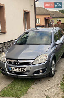 Универсал Opel Astra 2008 в Ивано-Франковске