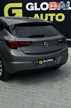Хэтчбек Opel Astra 2019 в 