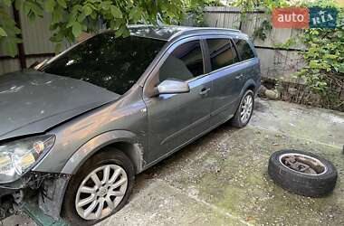 Универсал Opel Astra 2005 в Киеве
