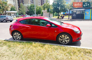 Хэтчбек Opel Astra 2012 в Киеве
