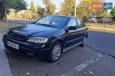 Хэтчбек Opel Astra 2004 в Николаеве