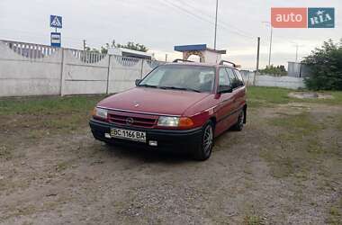 Універсал Opel Astra 1994 в Дубні