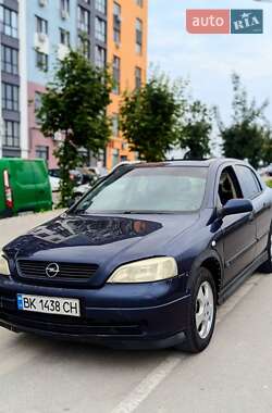 Хэтчбек Opel Astra 1999 в Ровно