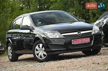 Хэтчбек Opel Astra 2009 в Бердичеве