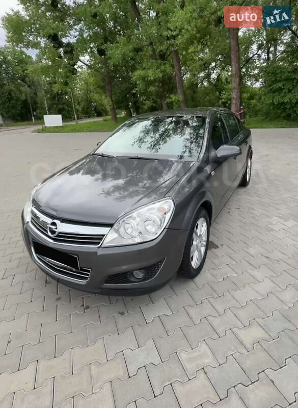 Opel Astra 2008