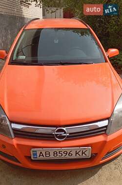 Універсал Opel Astra 2005 в Вінниці