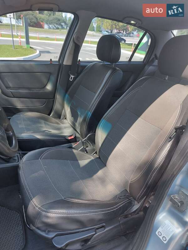 Седан Opel Astra 2004 в Харькове