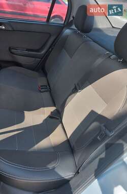 Седан Opel Astra 2004 в 