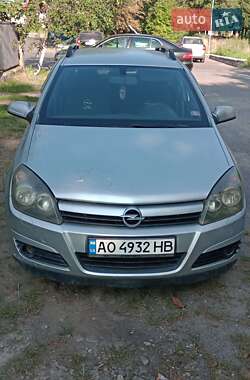 Седан Opel Astra 2003 в Тячеве