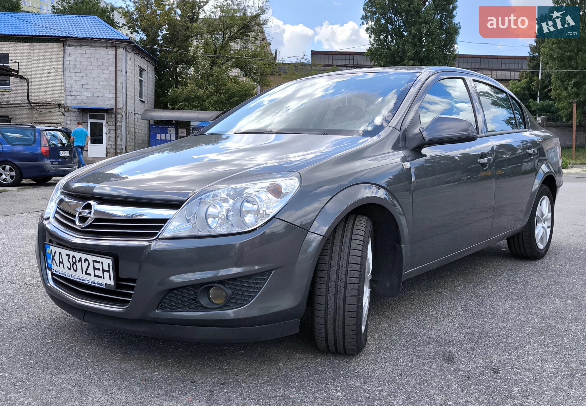 2012 Opel Astra - мініатюра 2