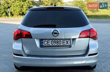 Универсал Opel Astra 2012 в 
